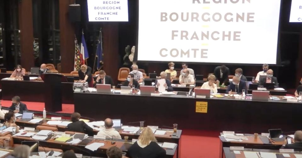 185 2 millions deuros daides régionales votés en commission