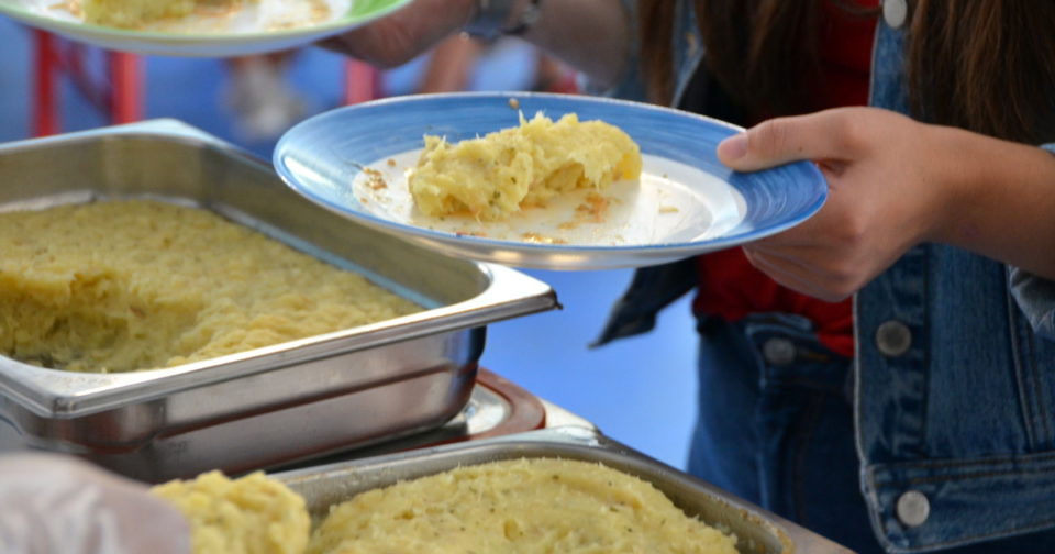 Quels sont les menus des cantines scolaire à Besançon du 13 au 17