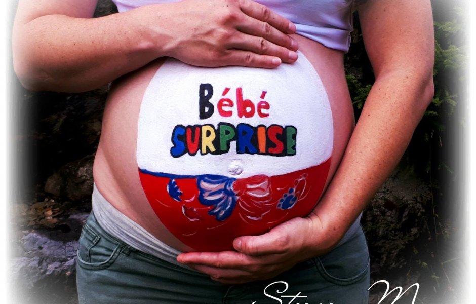 Du “Belly painting”, peinture sur ventres de futures mamans à Franois •