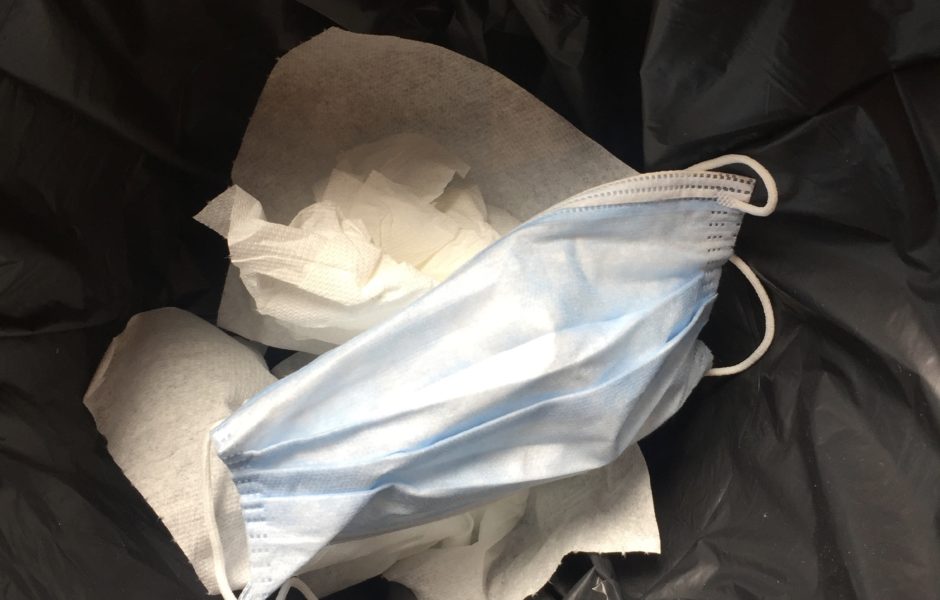 Dans quelle poubelle jeter les mouchoirs en papier ?