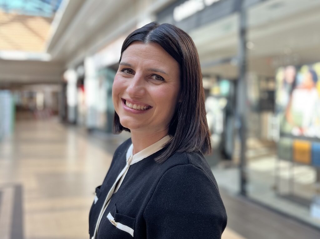 Marie-Adeline Guignard, la nouvelle directrice de la Galerie Chateaufarine à Besançon 
 © Mercialys