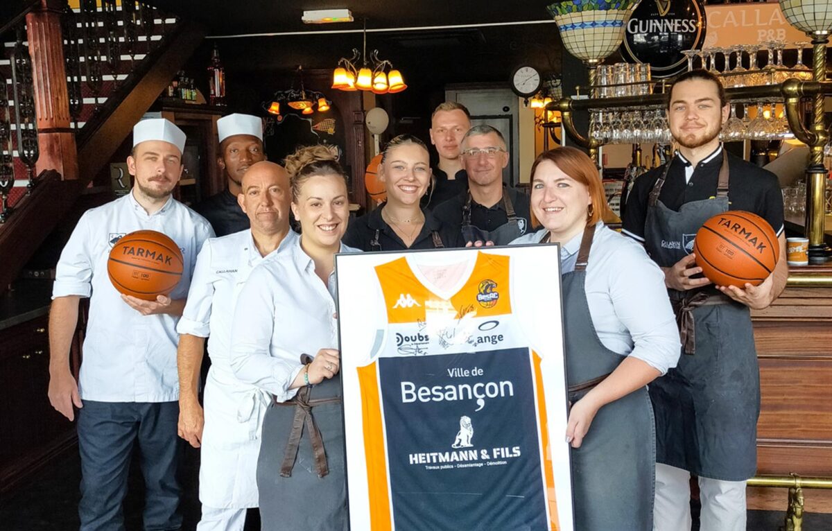 L'équipe du Callahan soutient le BesAC ! © Le Callahan