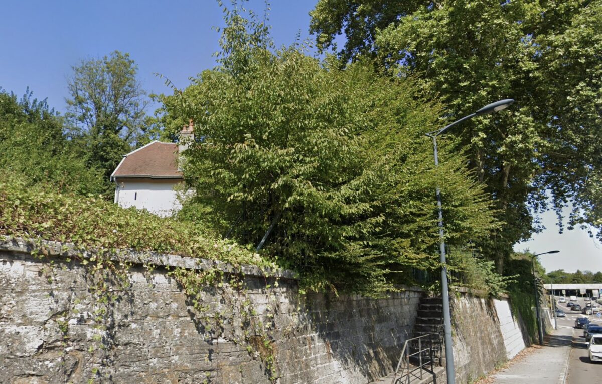 L'abri de nuit Abbé Pierre sera rebaptisé en abri de nuit Marguerite Vieille Marchiset le 5 février 2025. © Google Street View