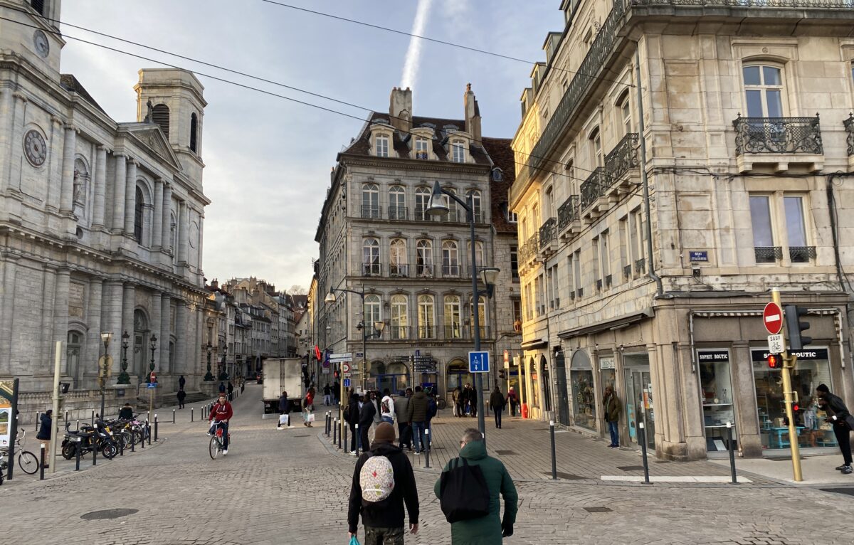 Quartier Madeleine-Battant à Besançon © Alexane Alfaro