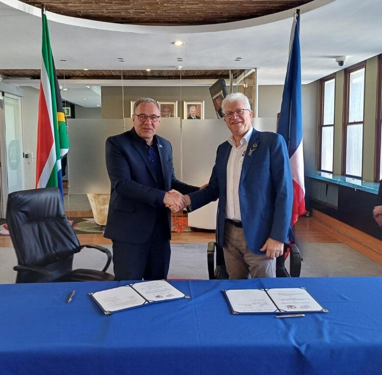 Patrick Molinoz et Alan Winde © Région Bourgogne Franche-Comté